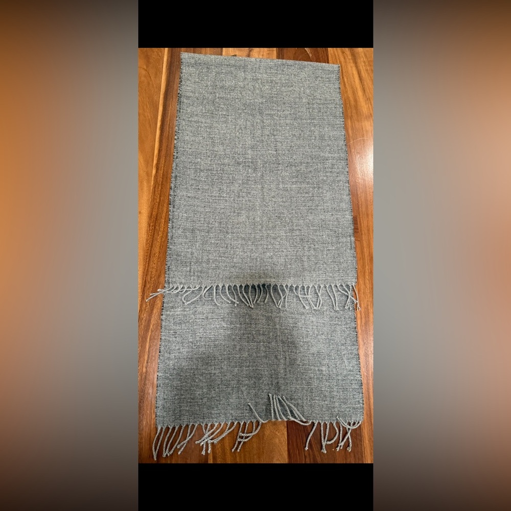 H&M Grey Scarf Men's